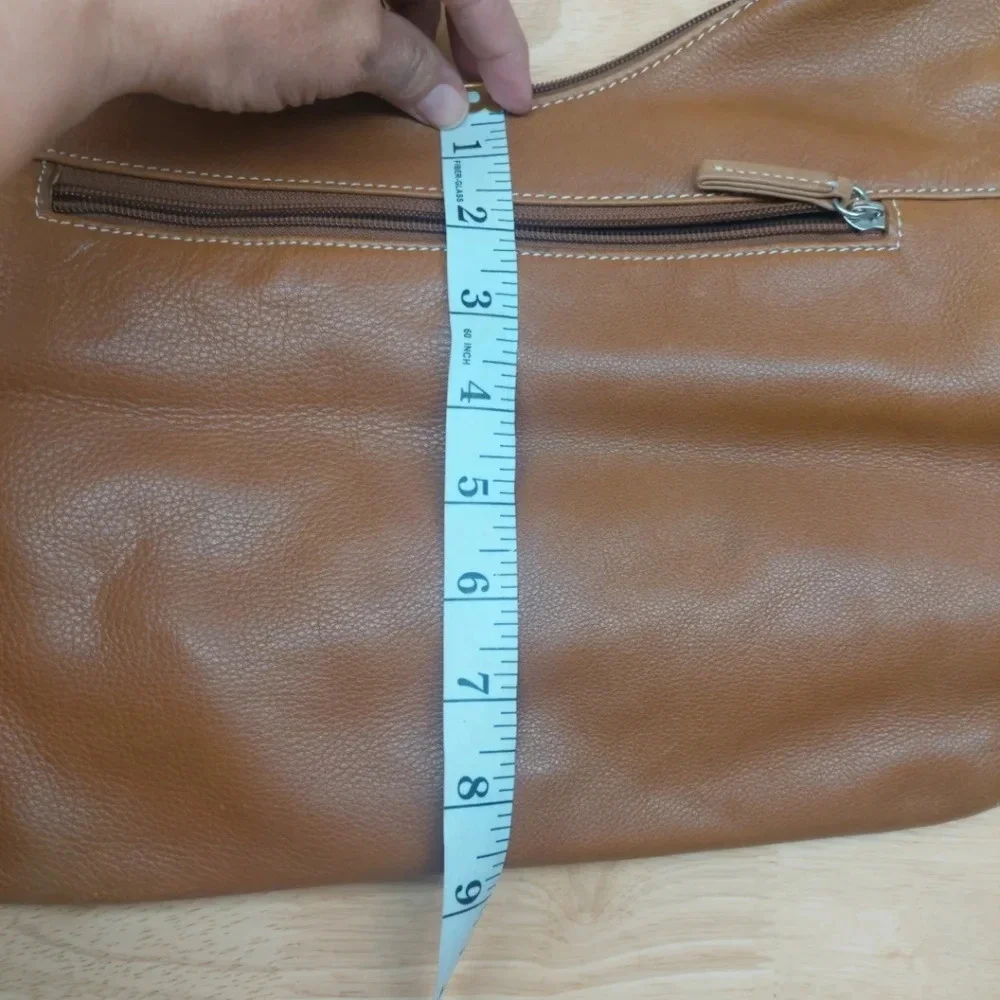 Tignanello Y2K Carmel brown leather handbag tote purse Euc!